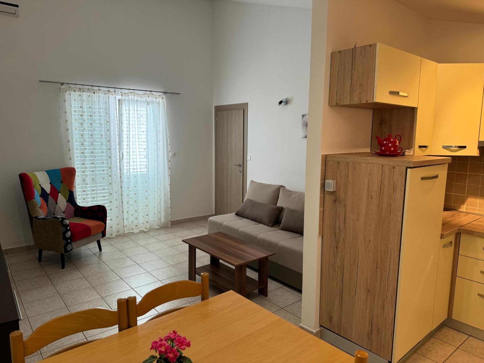 Pirun Apartment