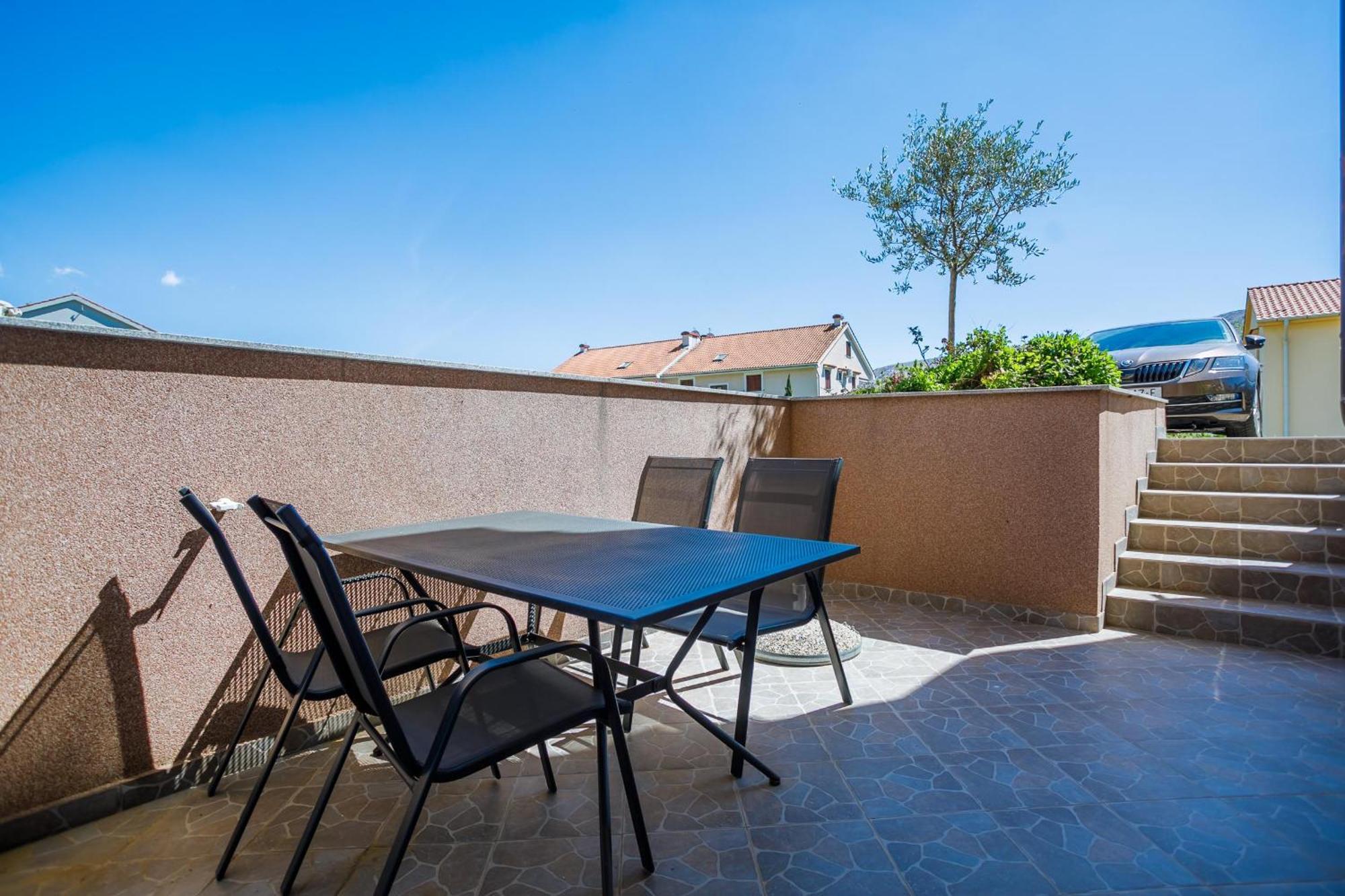 Apartment Pirun
